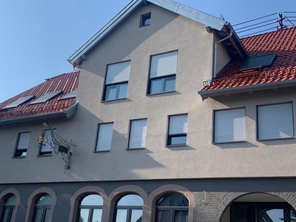 Gaestehaus Hirsch 93 Straubenhardt Exterior photo